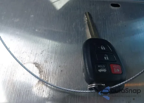 2017 Toyota Corolla Se z USA, uszkodzony, nr VIN 2T1BURHE8HC843463